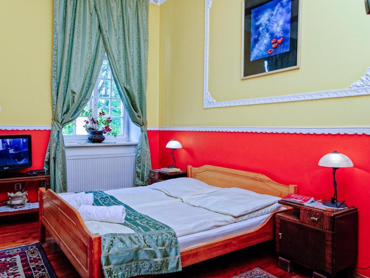 Palac Pensjonat Ptaszynka Gryfice Luaran gambar